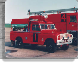 Land Rover ACR(T) - (Airfield Crash Rescue (Truck))  NJE 489R
